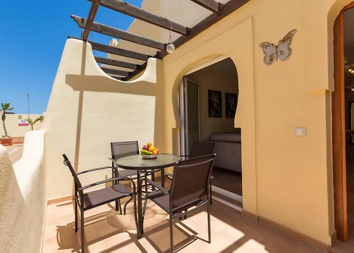 Home2book Stunning Sultan Casa Estrella, Pool Semesterbostad *