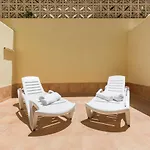 Home2book Stunning Sultan Casa Estrella, Pool Дом отдыха Коральео